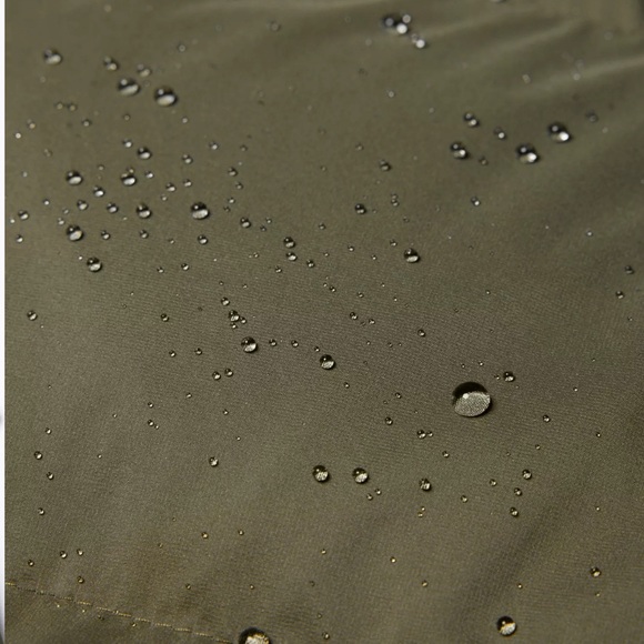 Aritzia The Super Puff™ Pant, Army Green, Size XS - NWT - Picture 14 of 16